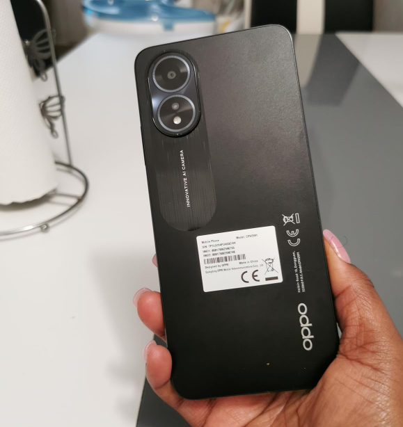 Review OPPO A18